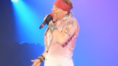Guns N' Roses - This I Love Puerto Rico
