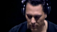 Tiësto - Sweet Things