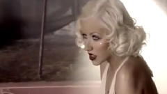 Christina Aguilera - Hurt