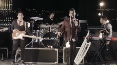 ALKILADOS - Amor A Primera Vista