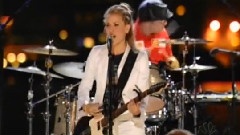 Sheryl Crow - Light In Your Eyes