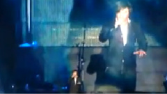 男人不该让女人流泪