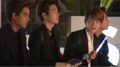 开绵灿白MC候场