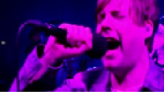 Kaiser Chiefs - On The Run