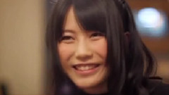 横山由依采访 中文字幕版