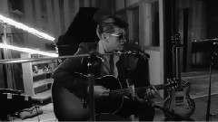 Arctic Monkeys - Do I Wanna Know