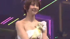 ポニーテールとシュシュ