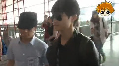 李宇春 - 戛纳行之抵达机场准备出发 饭拍版