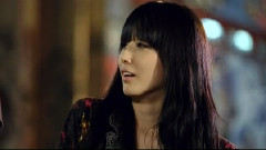 享受与以前的同事谈天的GLAM Zinni Rmd Cut