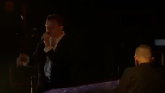 Hurts - Somebody To Die For