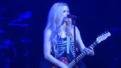 Avril Lavigne - He Wasn't