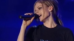 Avril Lavigne - I'm With You 现场版