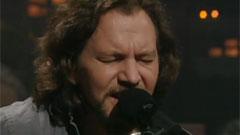 Pearl Jam - Just Breathe  Austin City Limits