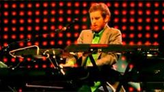 Maroon 5 - Not Coming Home Live Friday The 13Th