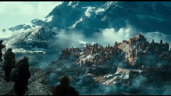 电影<霍比特人2:史矛革荒漠>