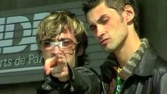 De Ce Plang Chitarele