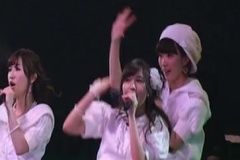 そこで犬のうんち踏んじゃうかね?