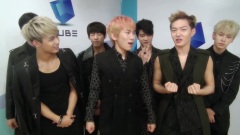 BTOB与Melody在泰国的年末派对