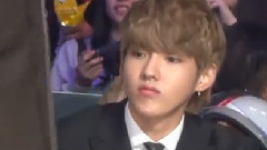 台下 打招呼 嘟嘴可爱