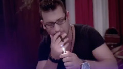 Dijelimo Sve Na Pola