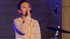 Younha - 西边天空