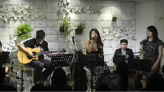 刘明湘 - 一个人生活