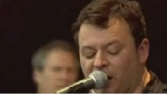 Manic Street Preachers - The Masses Against the Classes