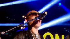 Far East Movement - Live My Life