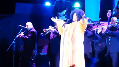 Diana Ross - Ain't No Mountain High Enough