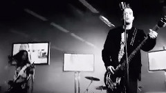 Skillet - Looking For Angels