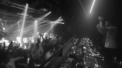 East & Young - Jupiter