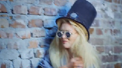 Delia - Inimi Desenate