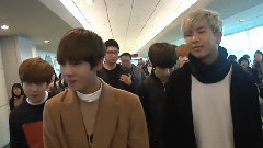 防弹少年团抵达天台