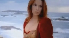 Helene Segara - Il Y A Trop De Gens Qui T'aiment