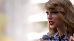 Taylor Swift - Taylor Swift's Style Q&A