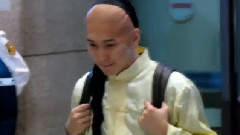 南美返韩 仁川机场接机 害羞的晟敏扮演黄飞鸿