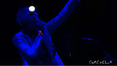 Yeah Yeah Yeahs - Under The Earth