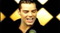 Ricky Martin - Livin' La Vida Loca