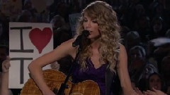 Taylor Swift - Fifteen 43rd Annual CMA Awards