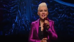 Christina Aguilera - Beautiful