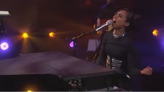Alicia Keys - Girl On Fire