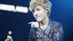 过了很久 KRIS庆生视频