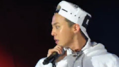 G-Dragon(BigBang) - Crooked