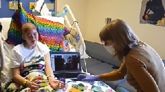 Taylor Swift - Visits Shelby Huff at Memorial Sloan Kettering Cancer Center in NY