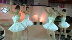 台北车展美女开场舞