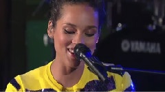 Alicia Keys - Try Sleeping With A Broken Heart