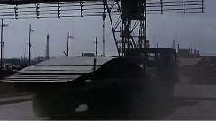 钢铁洪流永向前