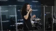 Lorde - Tennis Court