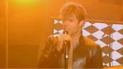 Ricky Martin - Livin La Vida Loca