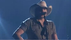 Jason Aldean - Big Green Tractor